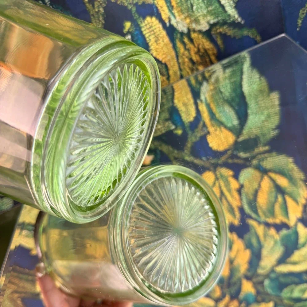 N/A vintage green